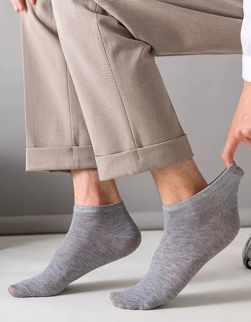 Load image into Gallery viewer, 8 Pairs Men Solid Color Minimalist Ankle Socks Fashionable Versatile Trend Socks Lightweight Breathable Comfortable Casual Socks
