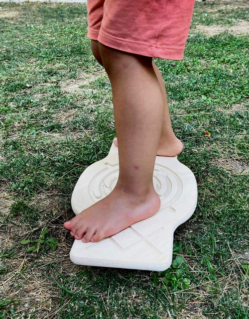 Load image into Gallery viewer, Maze Wooden Balance Board-4

